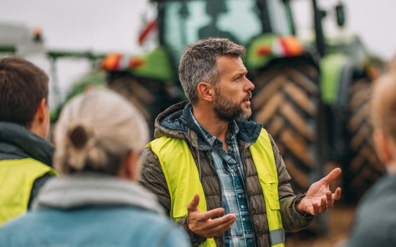 Gestão de Pessoas no Agronegócio: Como Transformar Equipes em Alta Performance no Campo